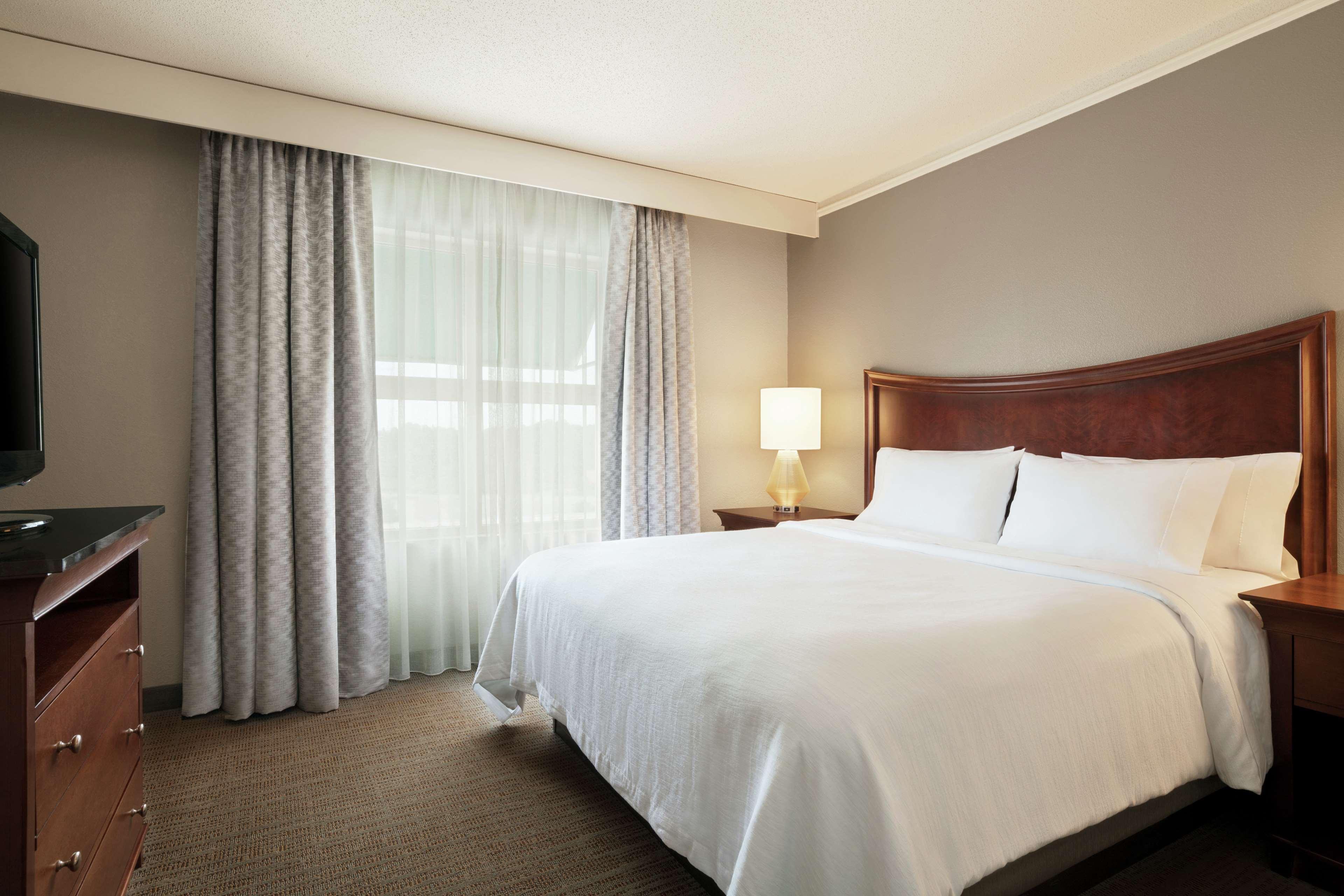 Embassy Suites Brunswick Buitenkant foto