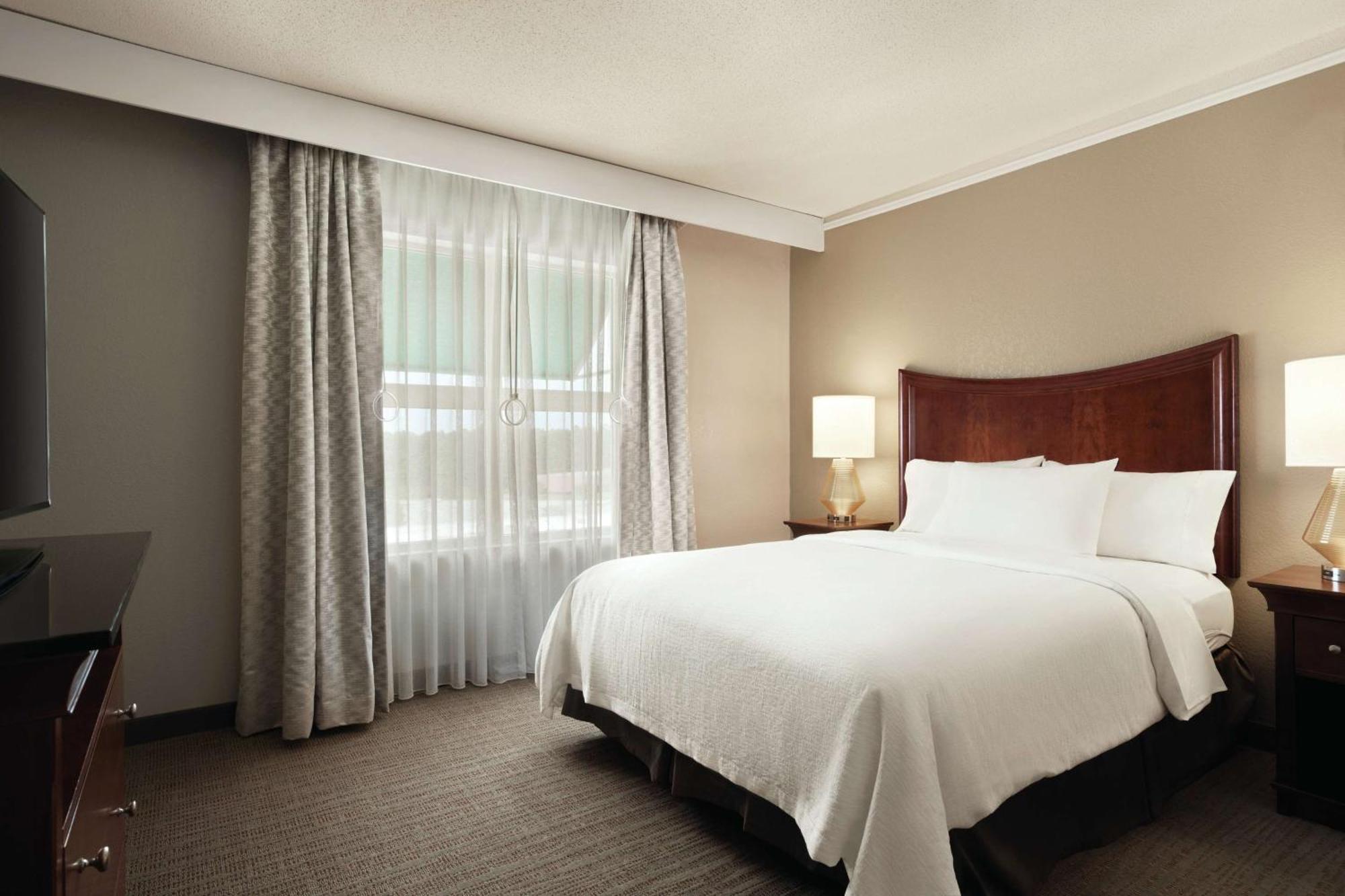 Embassy Suites Brunswick Buitenkant foto