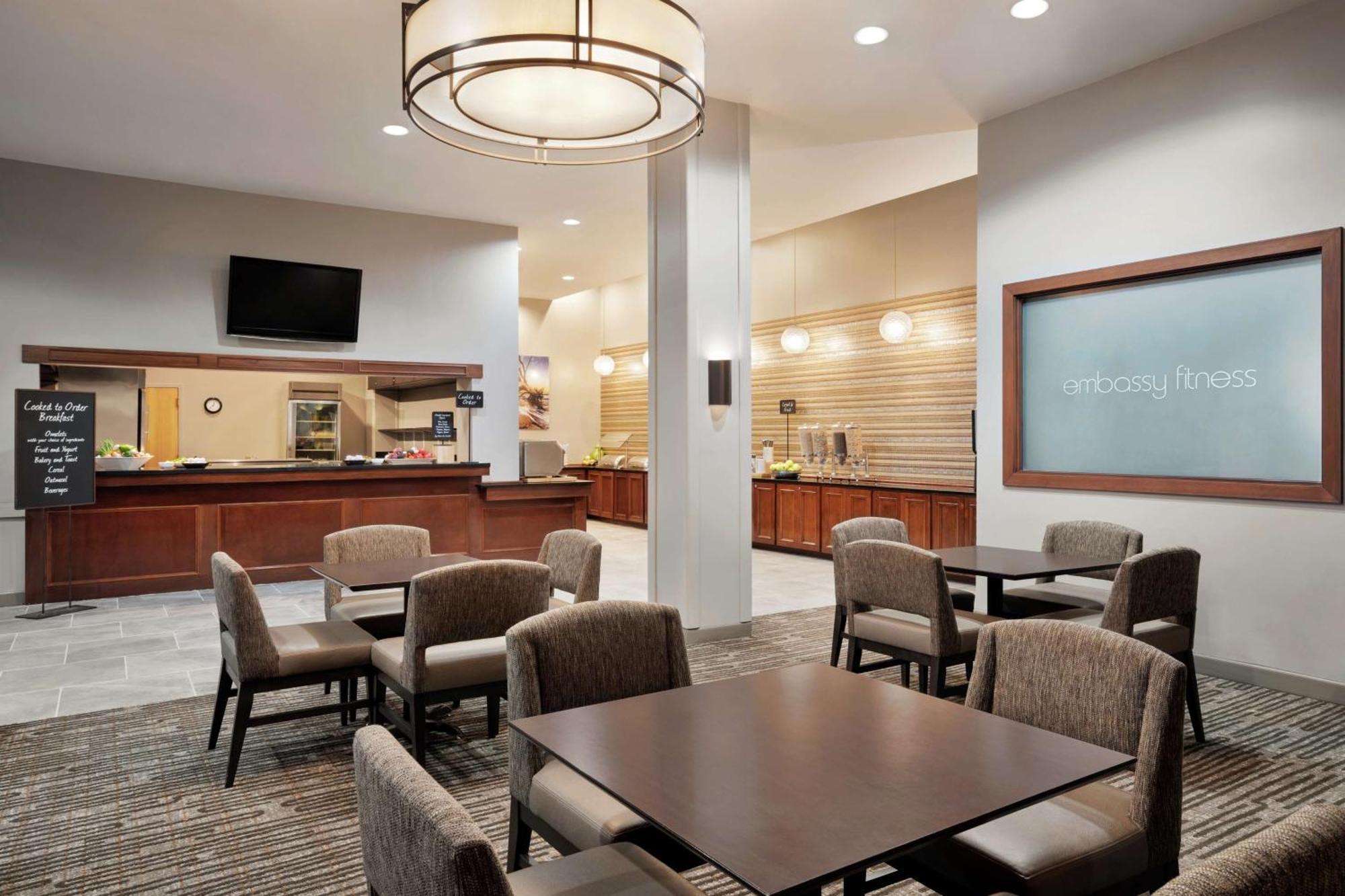 Embassy Suites Brunswick Buitenkant foto