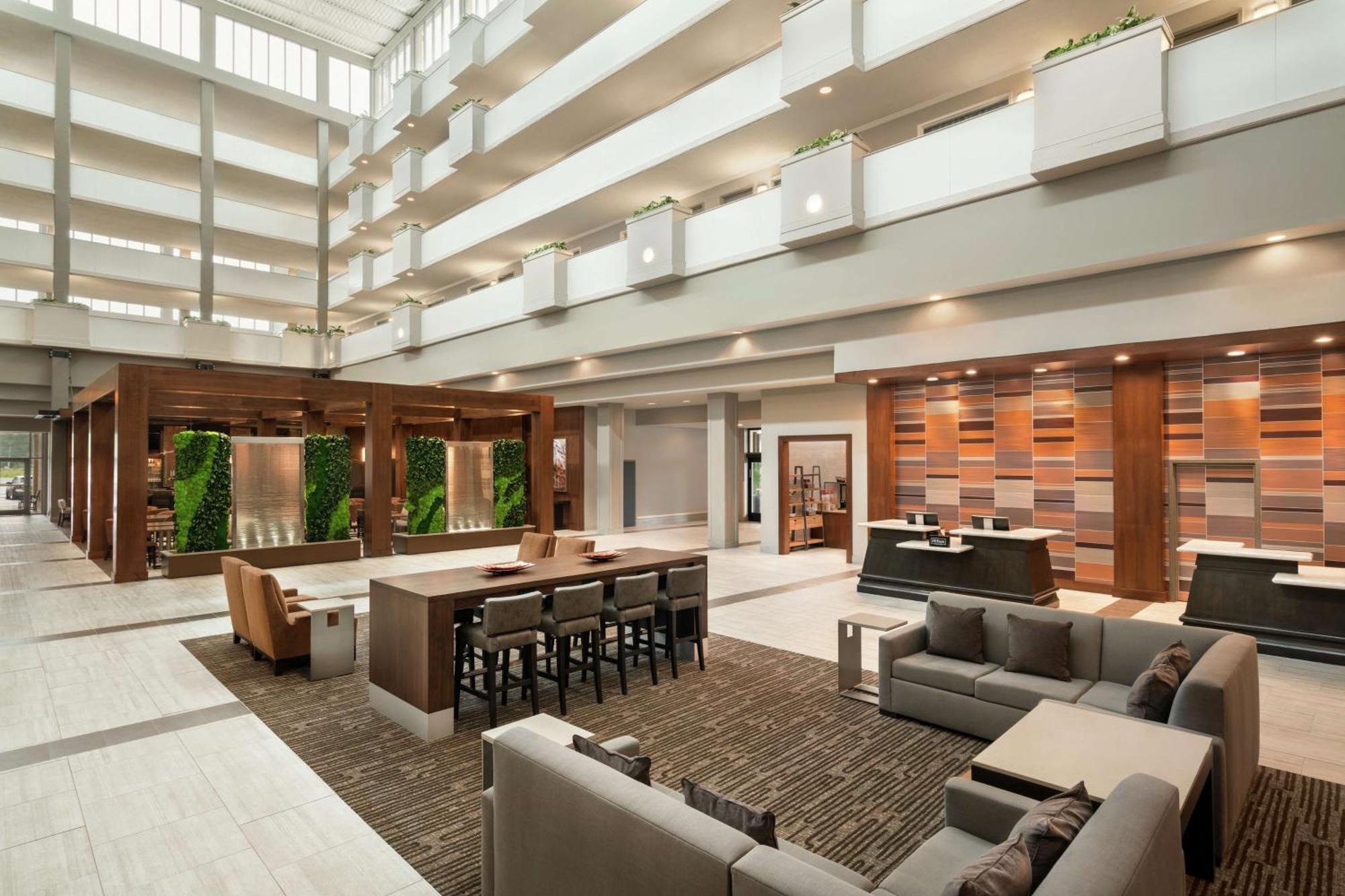 Embassy Suites Brunswick Buitenkant foto