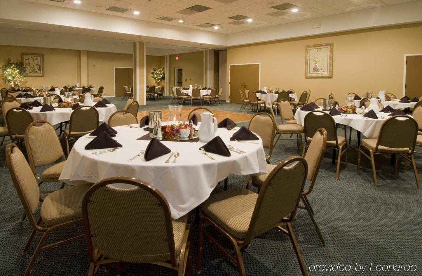 Embassy Suites Brunswick Restaurant foto