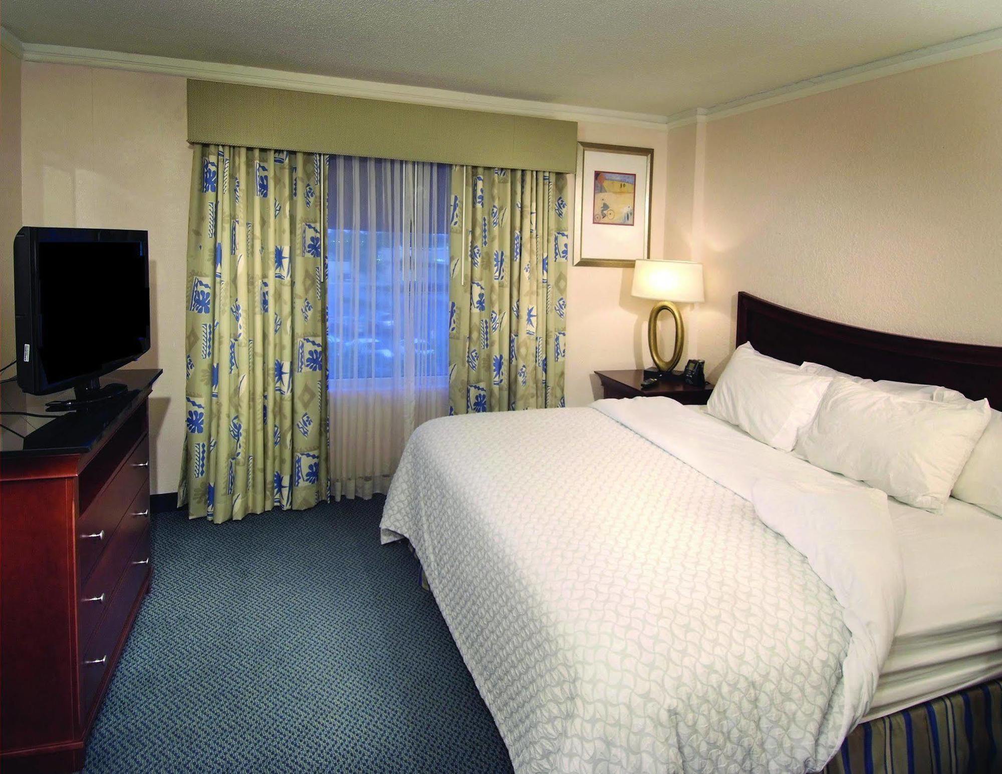 Embassy Suites Brunswick Kamer foto